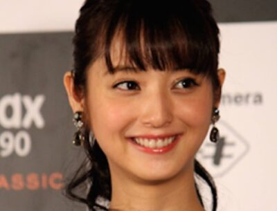 橋本環奈　家族構成　父親　母親　兄　双子